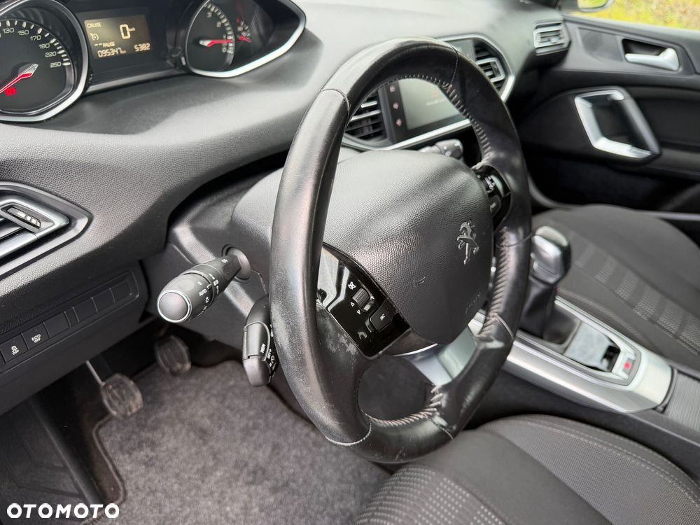 Peugeot 308 110 e-THP Stop & Start Access - 21