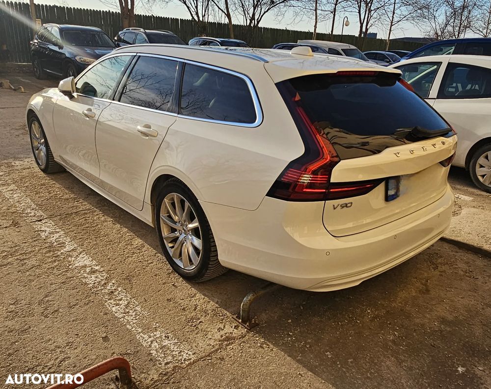 Volvo V90 - 2