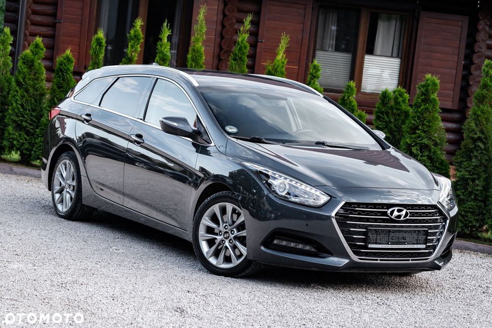 Hyundai i40 Kombi 1.7 CRDi DCT Premium - 5