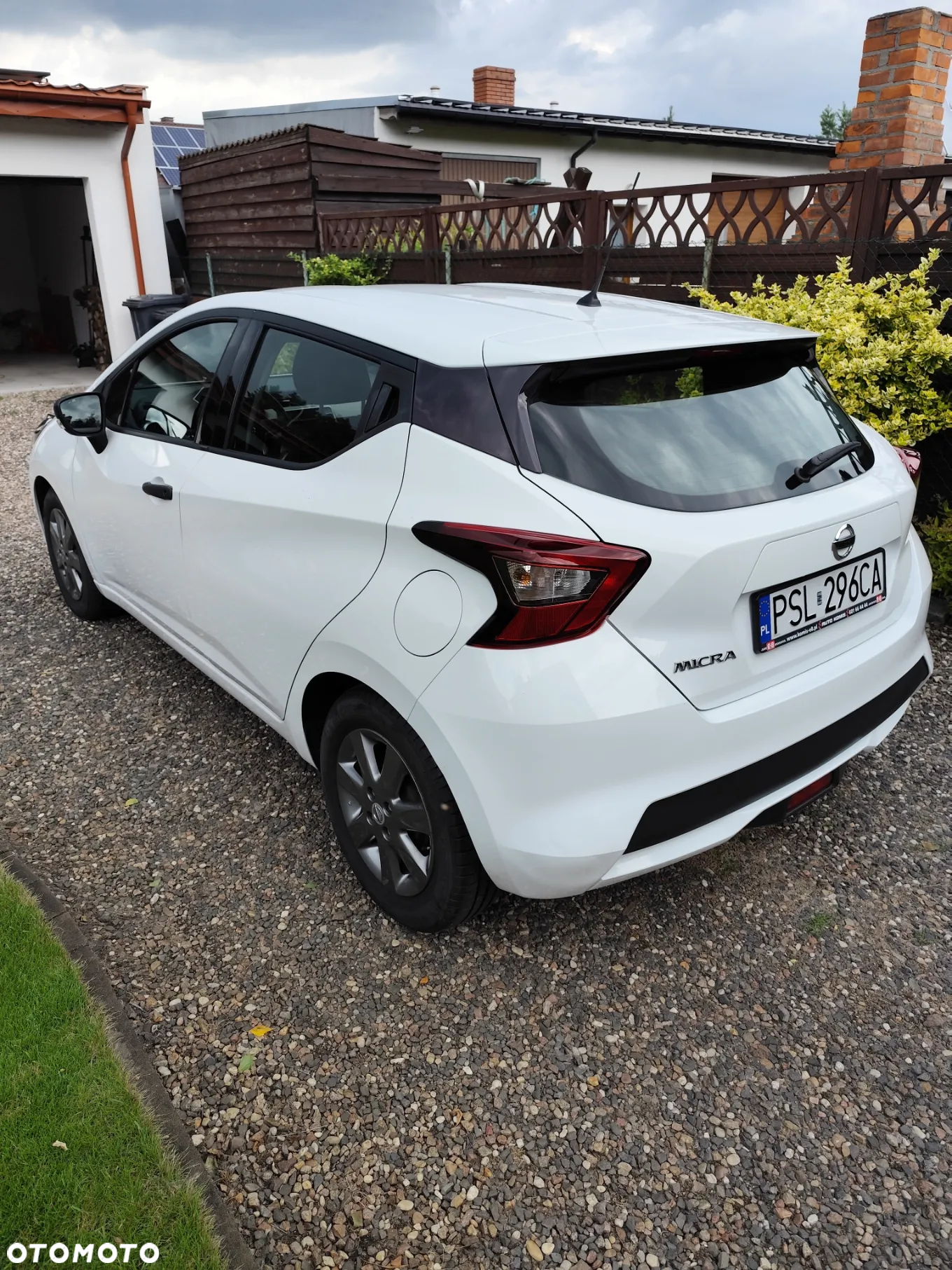 Nissan Micra 1.0 Visia Plus - 3