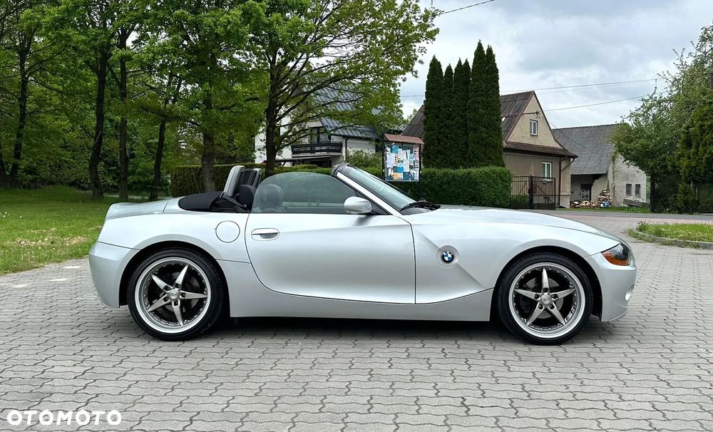 BMW Z4 2.2i - 7