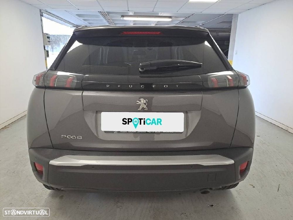 Peugeot 2008 1.2 PureTech Allure - 7