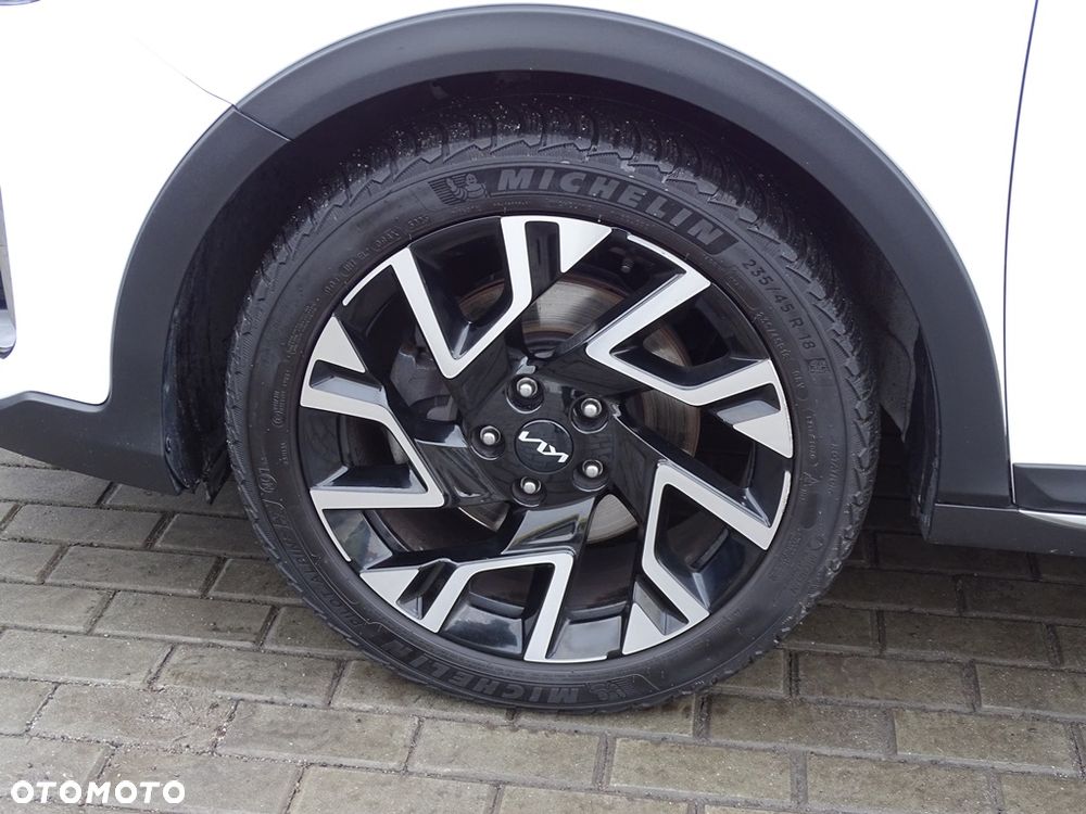 Kia XCeed - 15