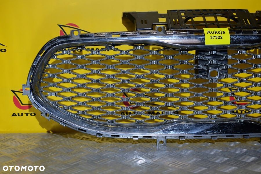 KIA K9 K900 QUORIS 2012- GRILL ATRAPA PRZÓD USA - 5