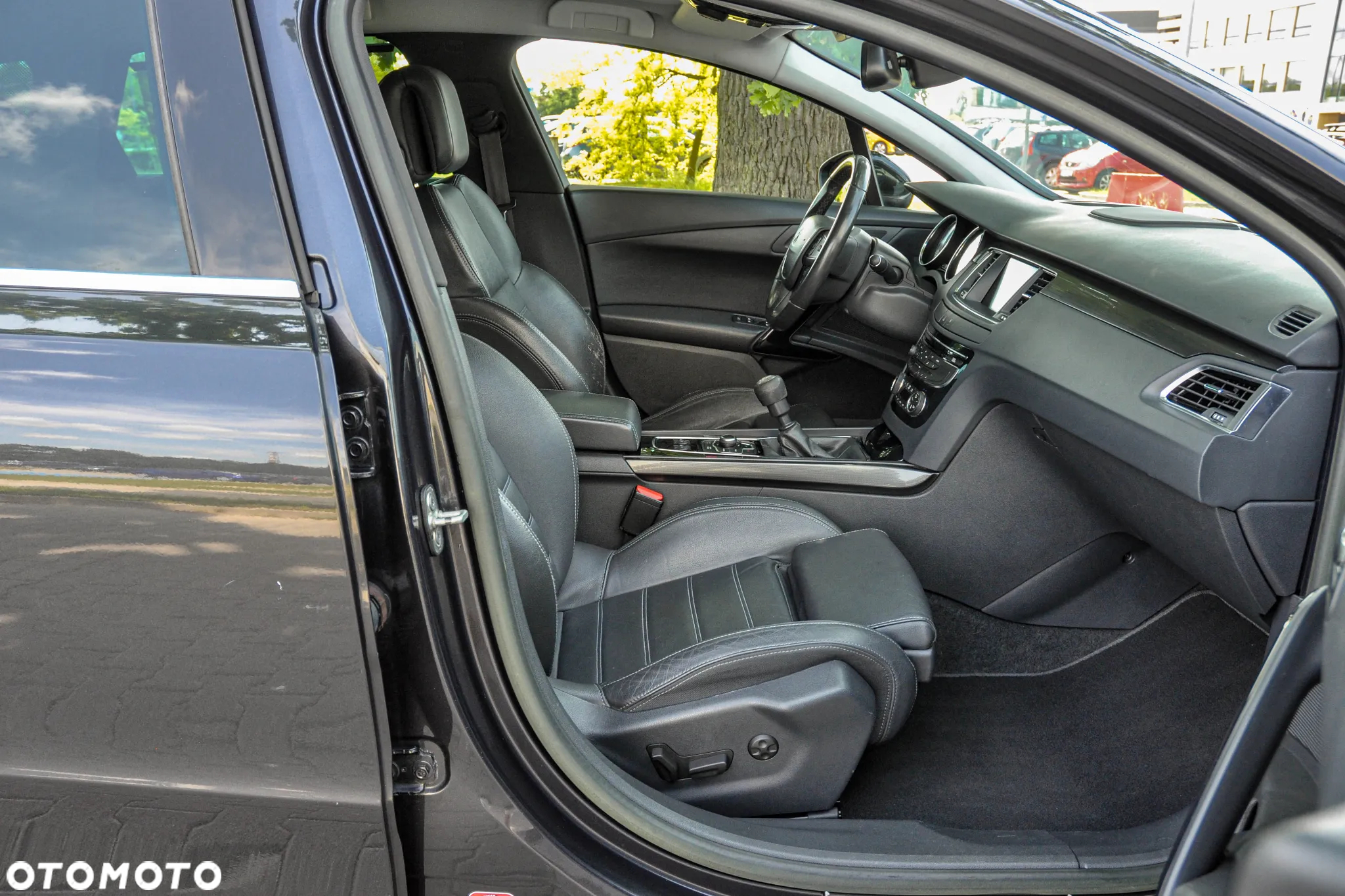Peugeot 508 1.6 T Allure - 11
