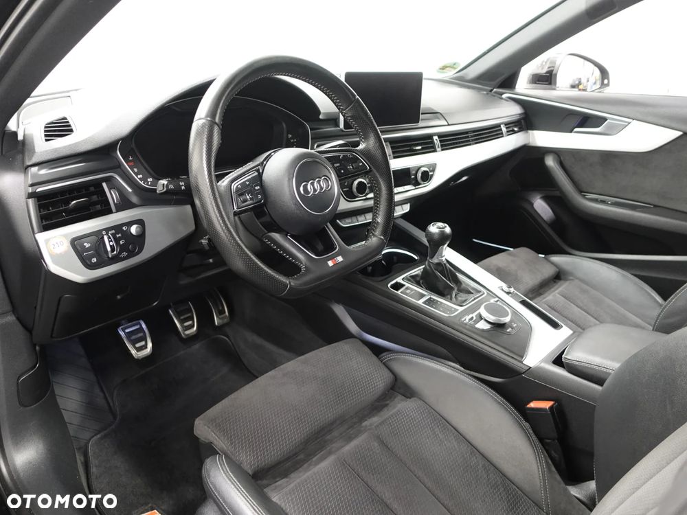 Audi A4 Limousine 2.0 TDI DPF S line Sportpaket - 18