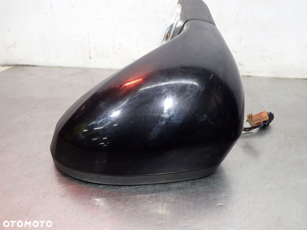 LUSTERKO LEWE ELEKTRYCZNE PEUGEOT 207 - 6