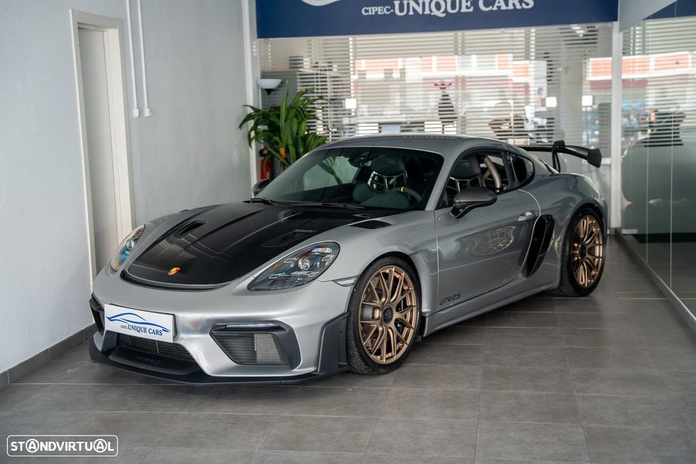 Porsche 718 Cayman GT4 RS - 2