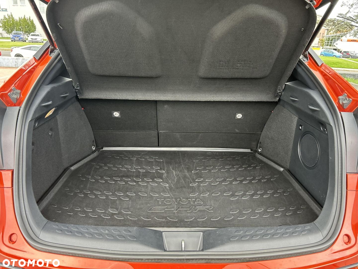 Toyota C-HR 2.0 Hybrid Premiere Edition - 24