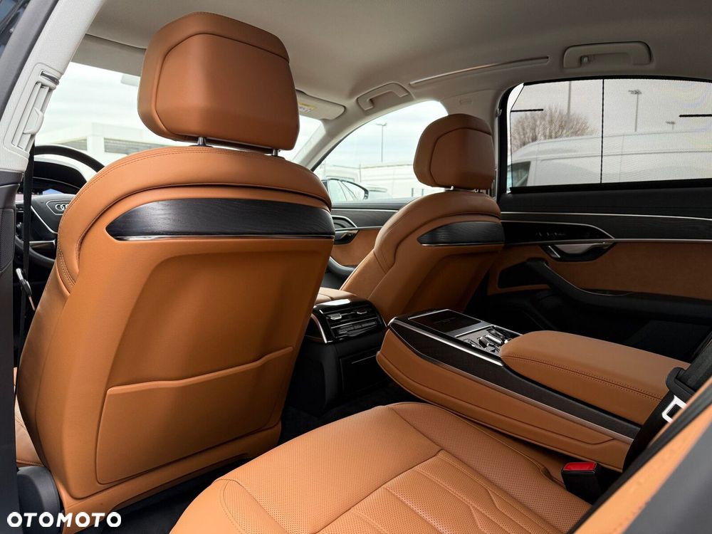 Audi A8 - 13