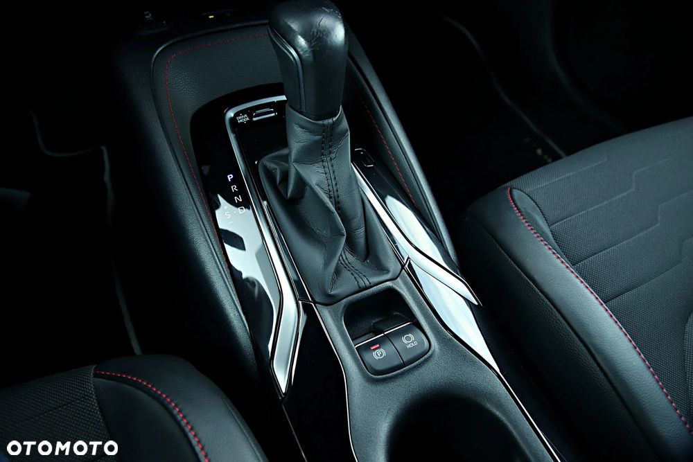 Toyota Corolla 2.0 Hybrid Executive - 25