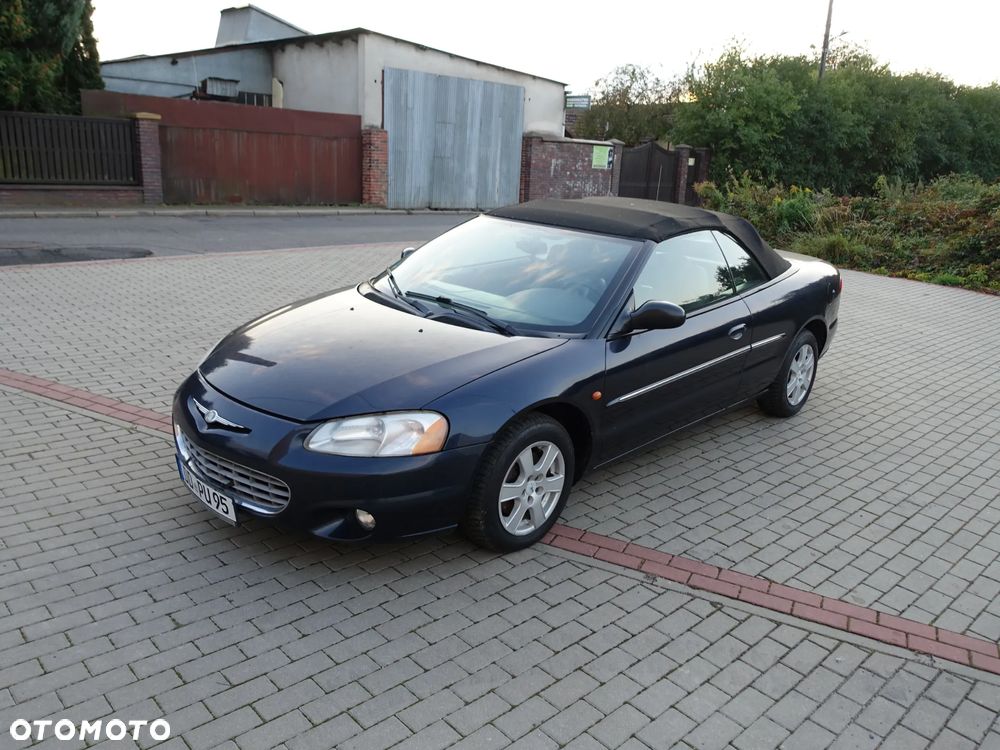 Chrysler Sebring Cabrio 2.7 Automatik Limited Hard-Top - 1