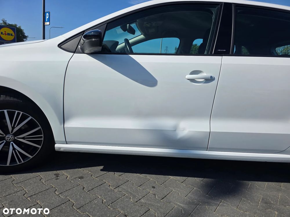 Volkswagen Polo 1.4 TDI Blue Motion Technology Allstar - 7