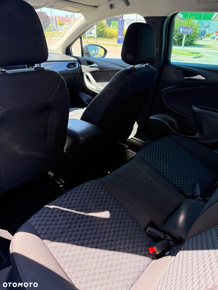 Opel Astra 1.5 CDTI Elegance S&S - 10