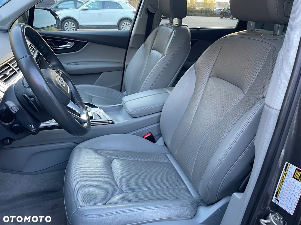 Audi Q7 3.0 TFSI Quattro Tiptr - 29