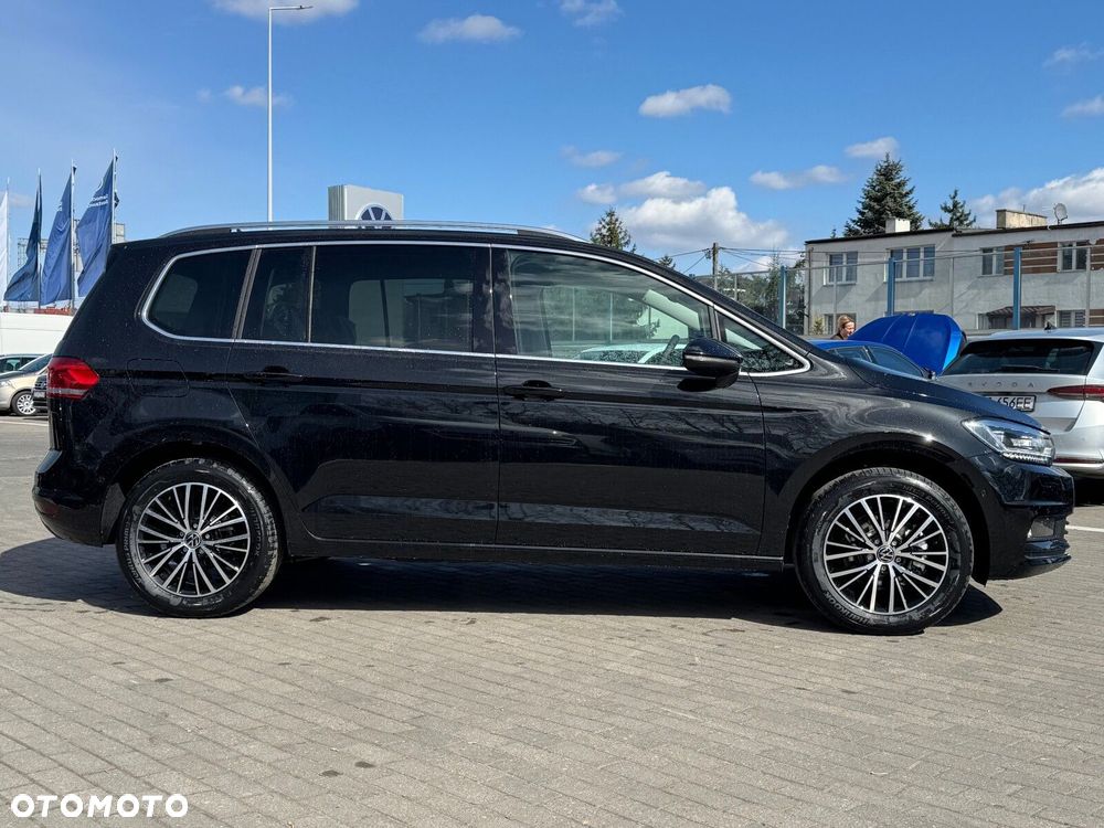 Volkswagen Touran - 6
