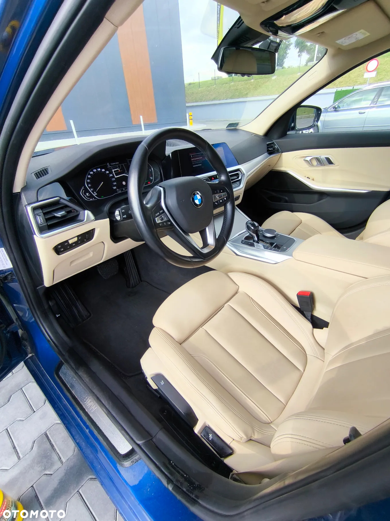 BMW Seria 3 318d Sport Line - 22