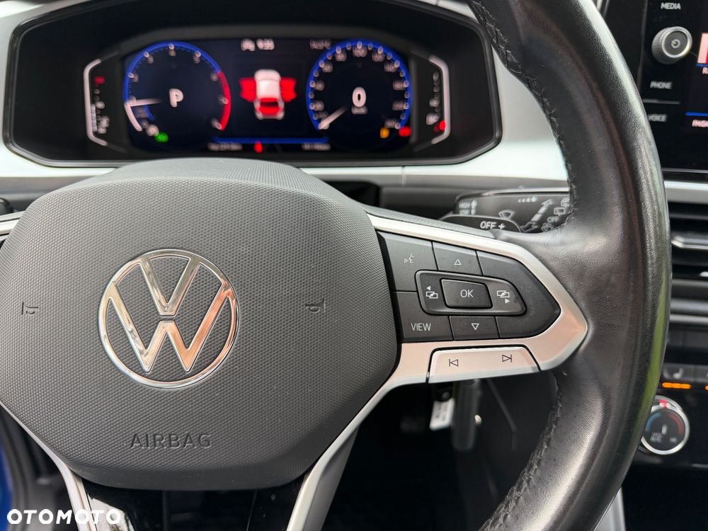 Volkswagen T-Roc 1.5 TSI Life Plus DSG - 22