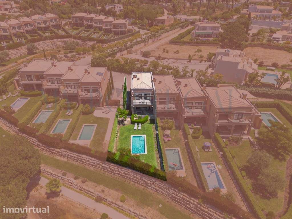 Magnífica Moradia T2 de Luxo com Piscina Privativa para venda no Pr... - Grande imagem: 3/29