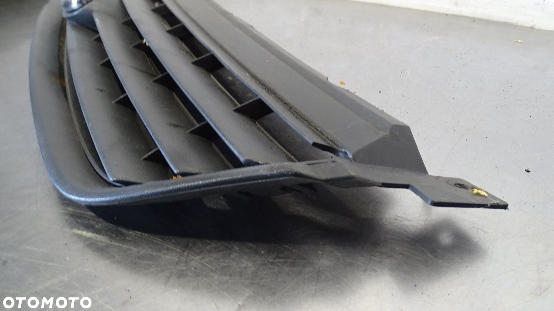 GRILL ATRAPA FORD C-MAX MK1 LIFT 1.6 - 11