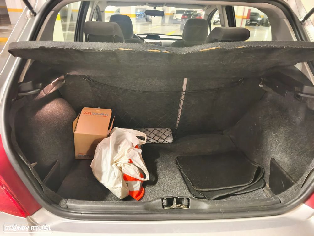 Peugeot 307 1.4 HDi XT - 22