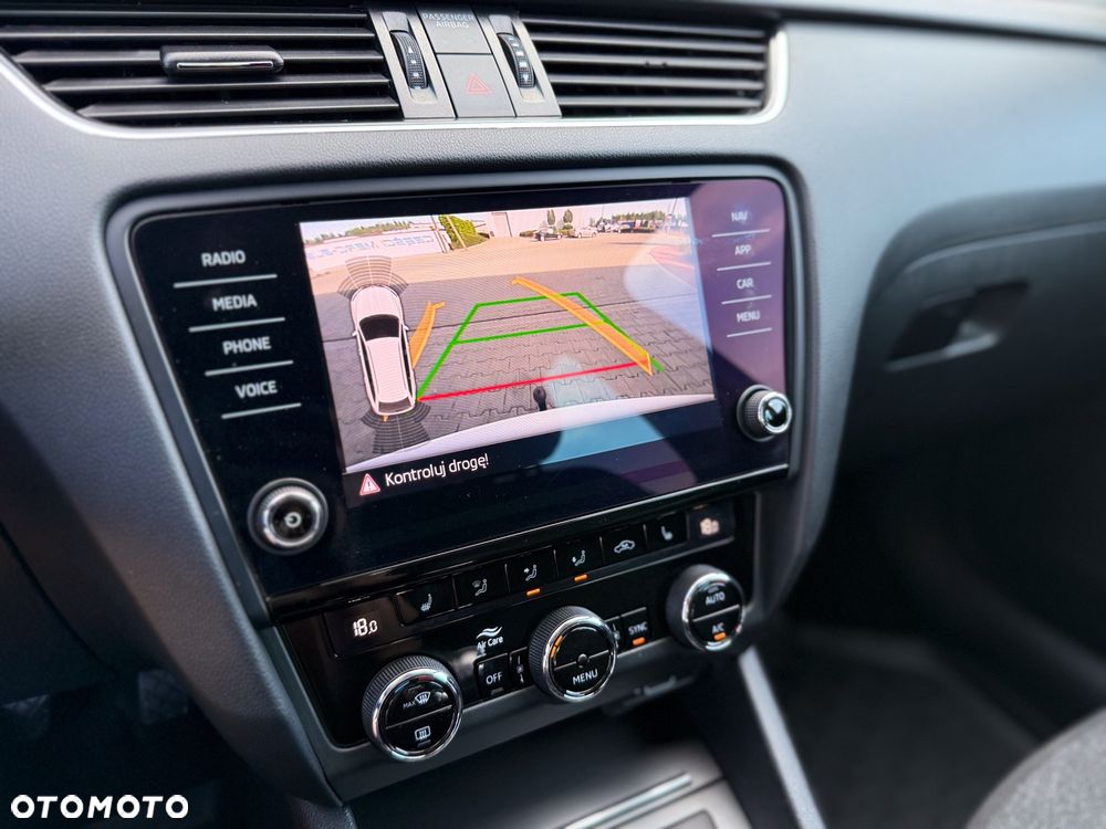 Skoda Octavia 1.5 TSI ACT DSG Soleil - 37