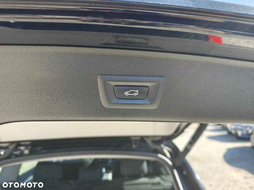 BMW X3 xDrive20d - 10
