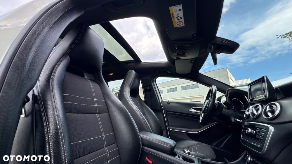 Mercedes-Benz GLA 250 4-Matic - 25