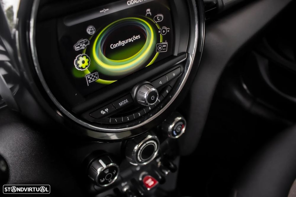 MINI 5 Portas Cooper D - 25