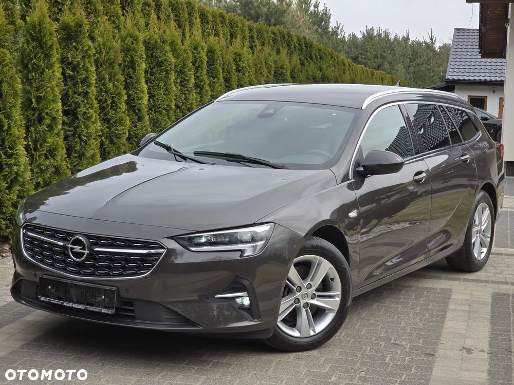 Opel Insignia - 1
