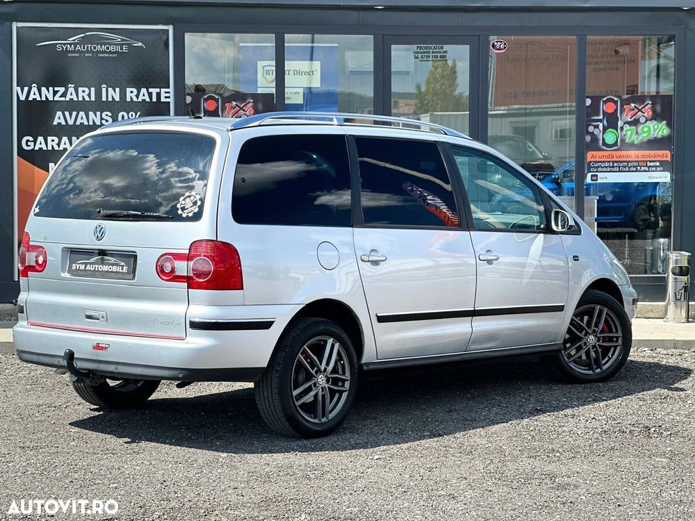 Volkswagen Sharan 2.0 TDI Freestyle - 3
