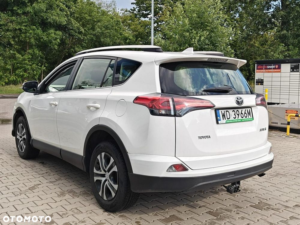 Toyota RAV4 - 5