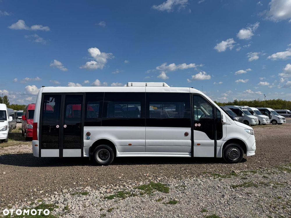 Mercedes-Benz Sprinter 517 - 2