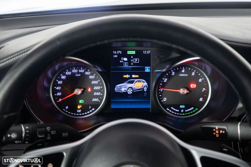 Mercedes-Benz GLC 300 e 4Matic - 26
