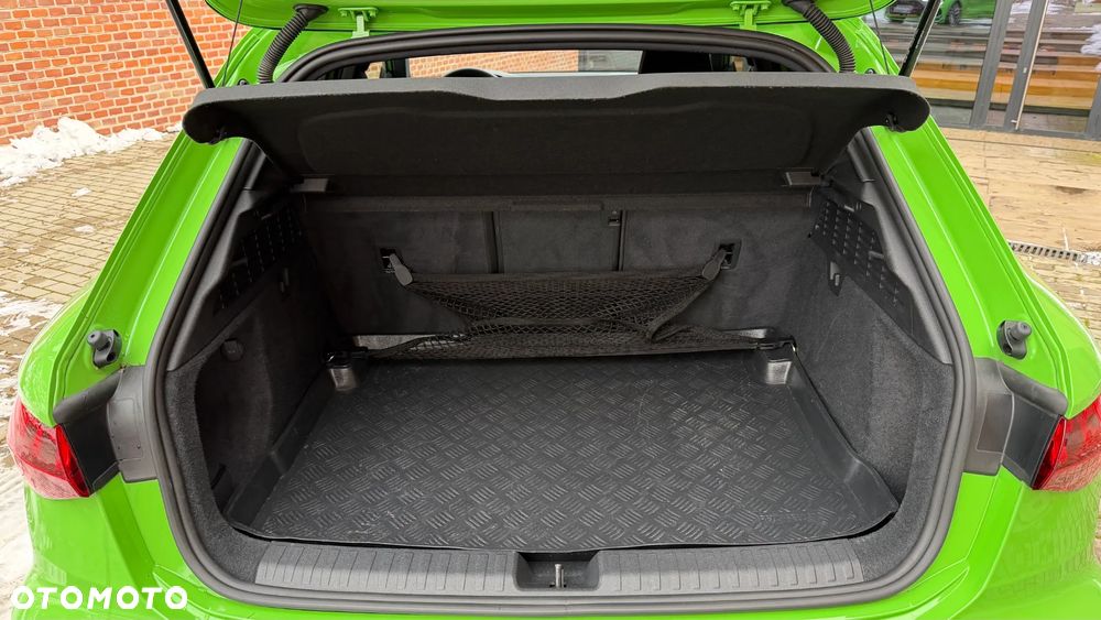 Audi RS3 Sportback - 32