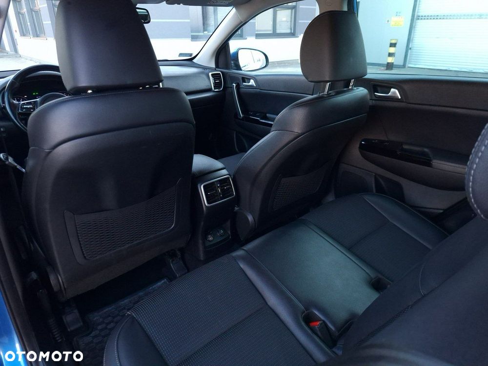 Kia Sportage 1.6 T-GDI Black Edition 2WD DCT - 22