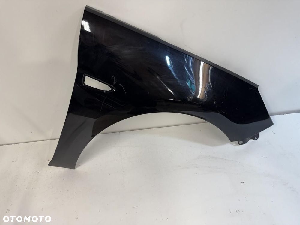 Przedni Prawy Błotnik Opel astra k  39011391 - 1