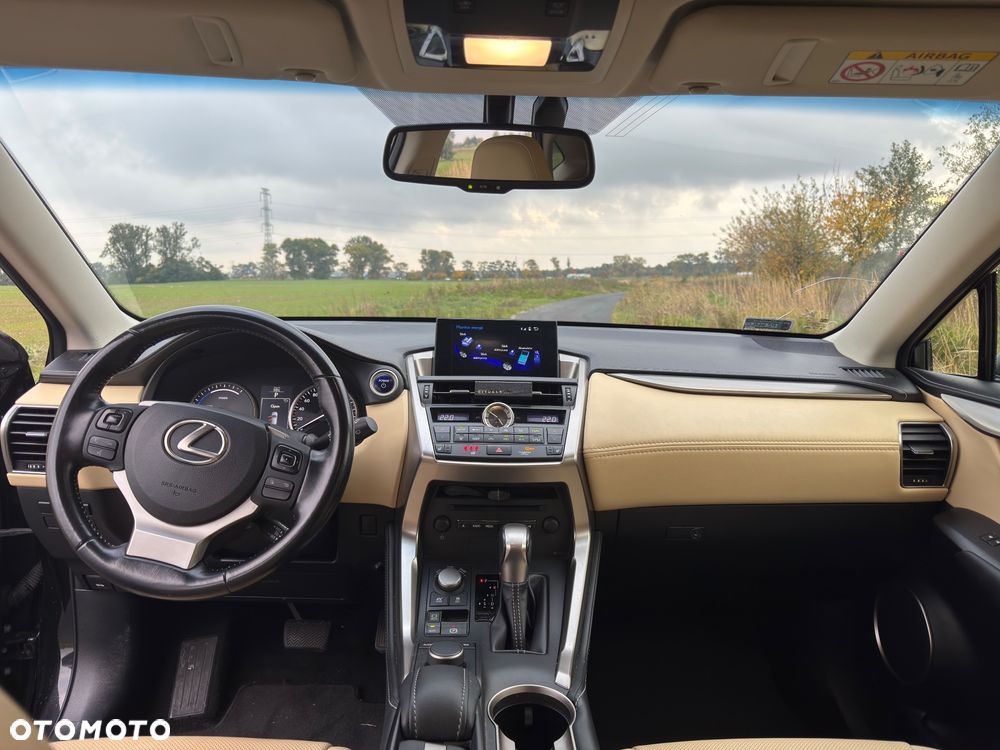Lexus NX 300h Comfort AWD - 14