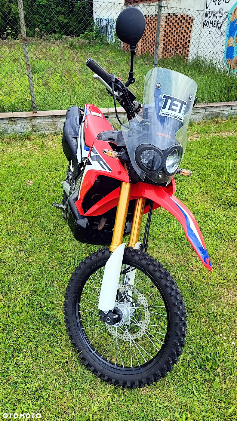 Honda CRF - 11