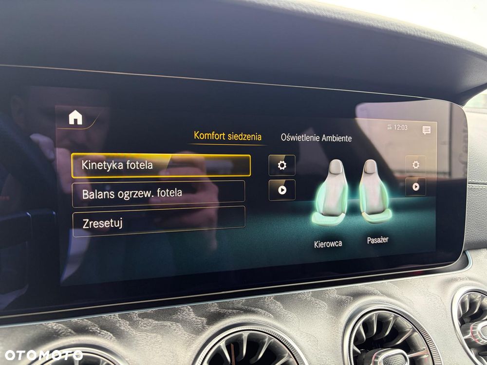 Mercedes-Benz CLS 300 d 4-Matic AMG - 29