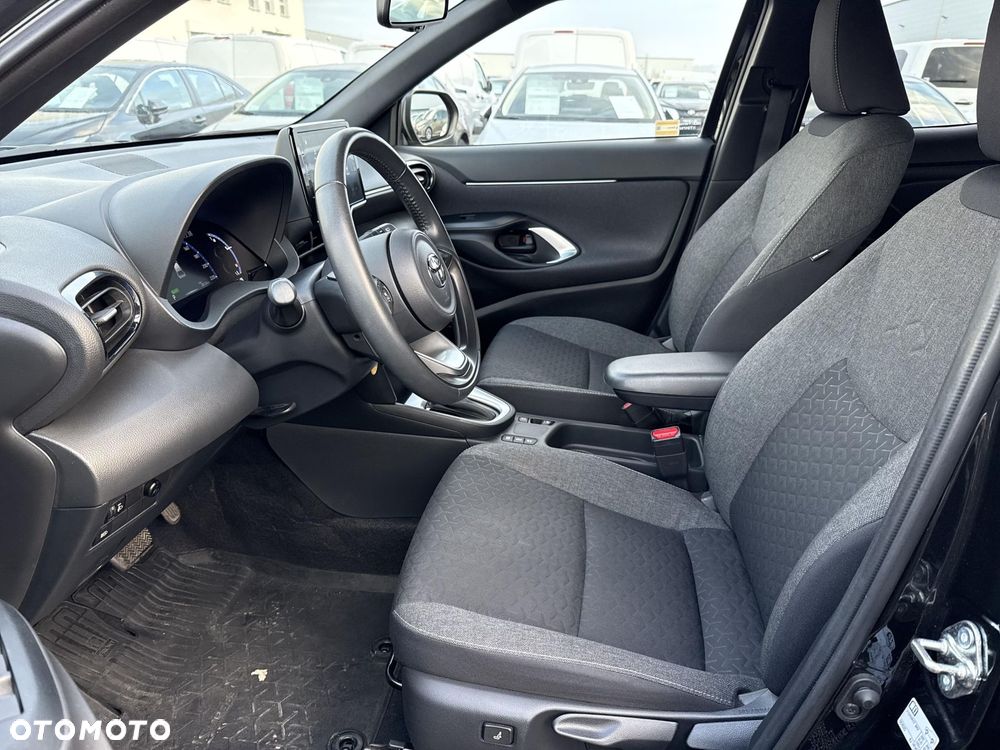 Toyota Yaris Cross Hybrid 1.5 Comfort - 13