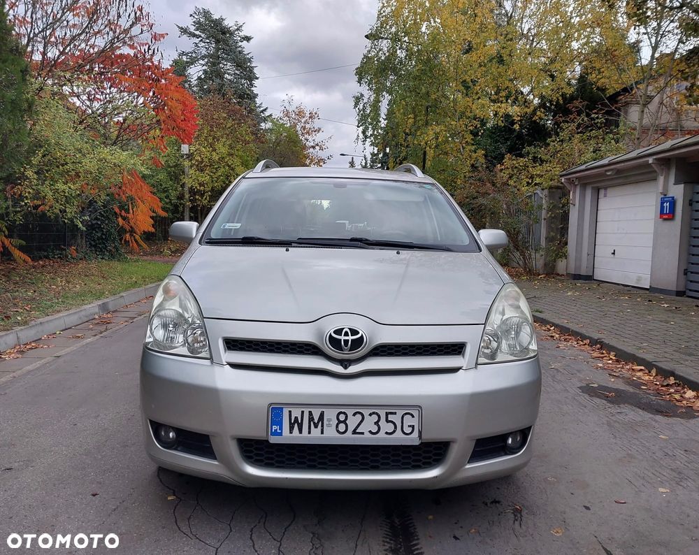 Toyota Corolla Verso - 1