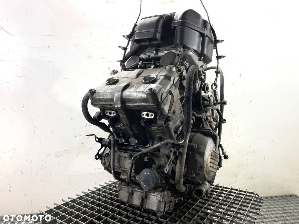 SILNIK KOMPLETNY HONDA VFR 750F VRF 748 CM3 101KM RC36E - 3