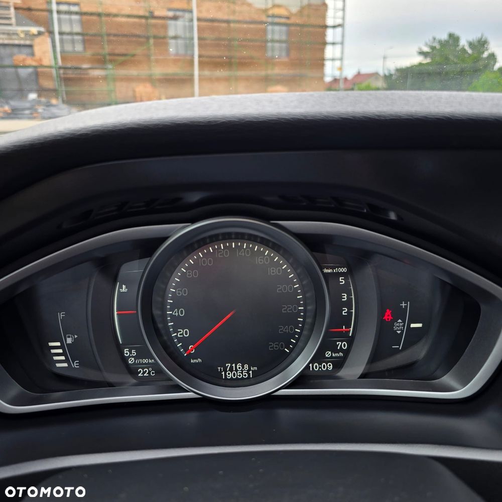 Volvo V40 D2 Drive-E Summum - 26