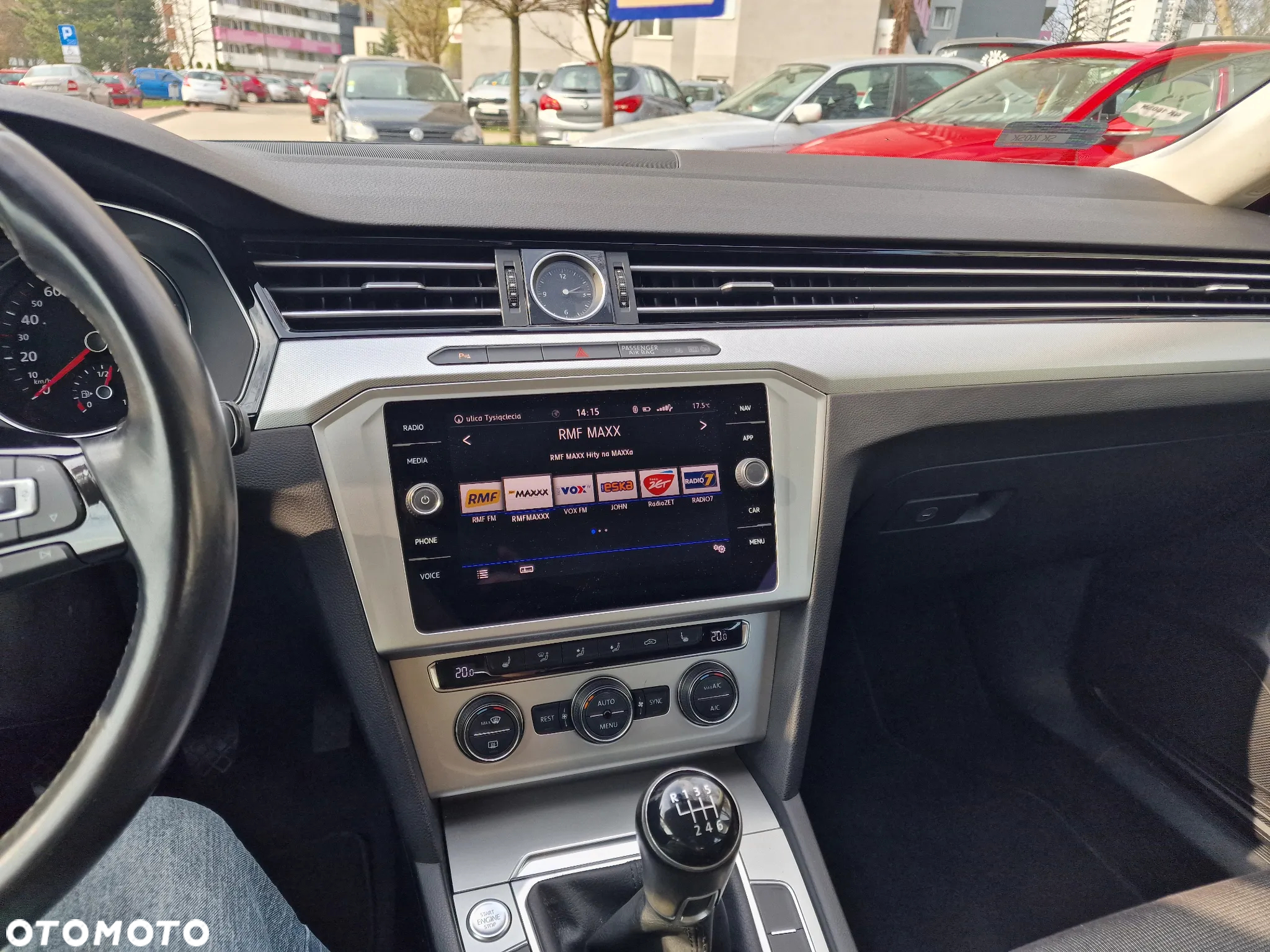 Volkswagen Passat 1.6 TDI BMT Comfortline - 7