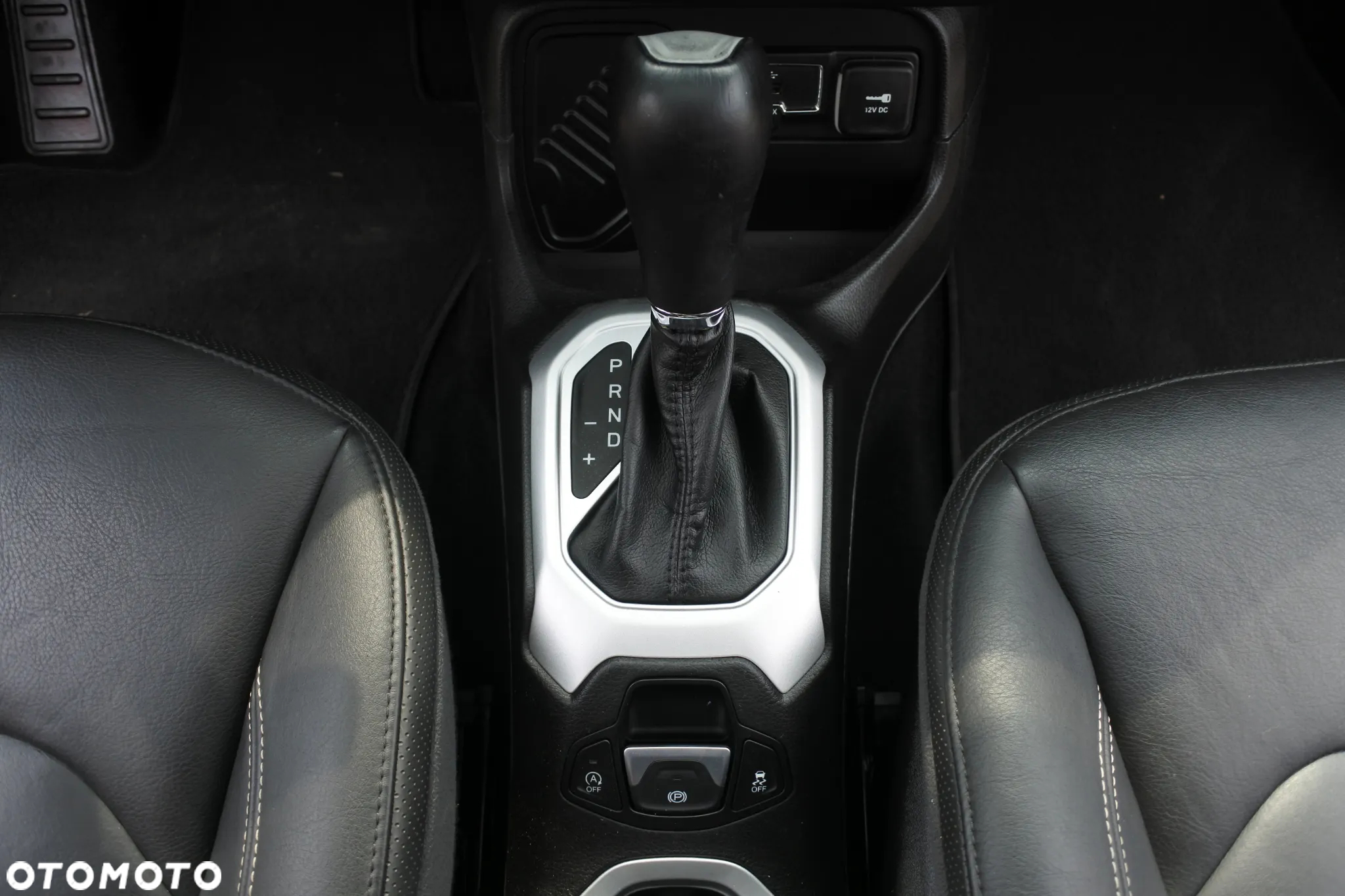 Jeep Renegade 1.4 MultiAir Limited FWD S&S - 20