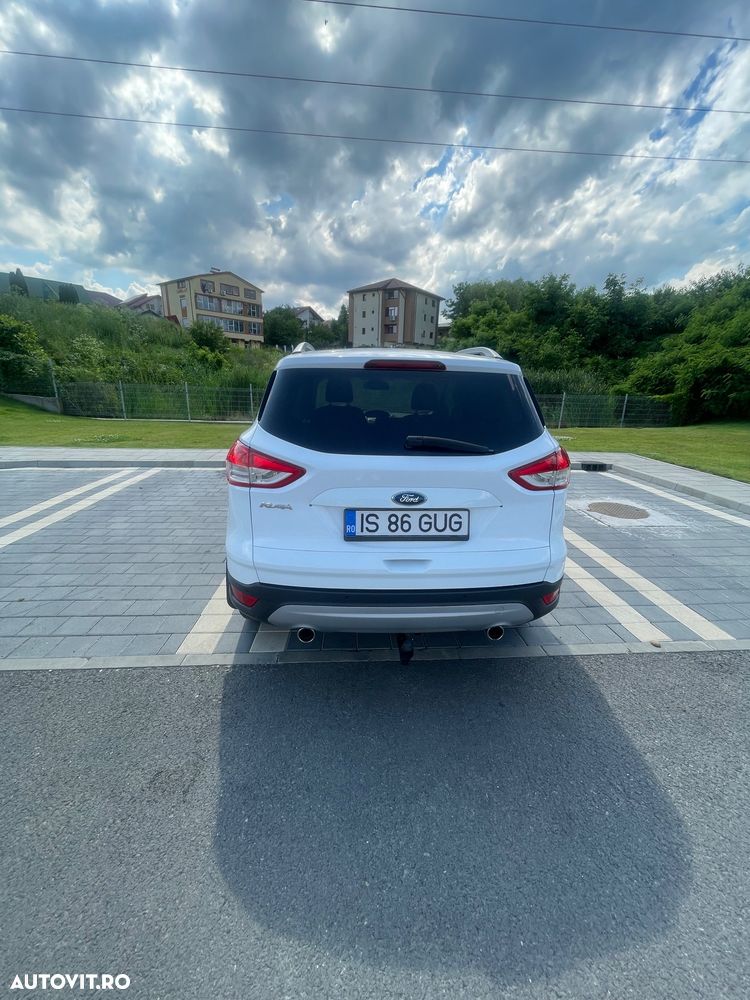 Ford Kuga 2.0 TDCi 2x4 Trend - 11