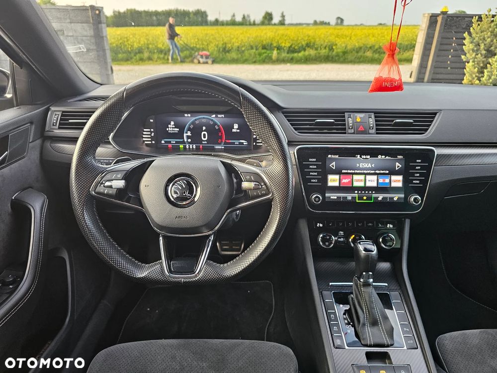 Skoda Superb 2.0 TSI Sportline DSG - 16