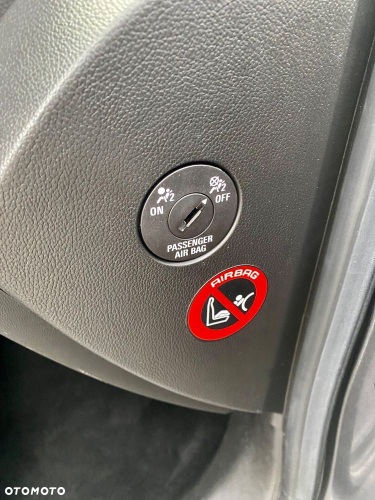 Opel Insignia 2.0 CDTI Sports Tourer Cosmo - 24