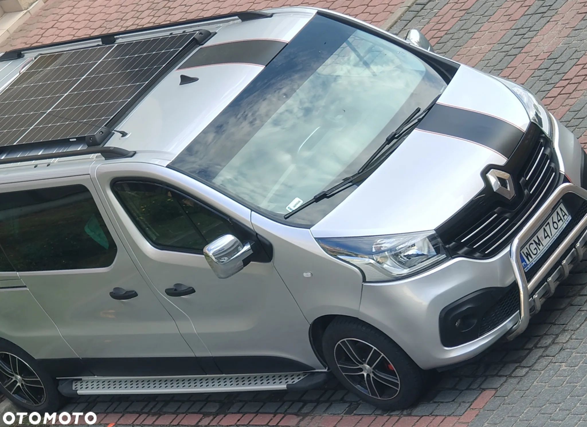 Renault Trafic - 1
